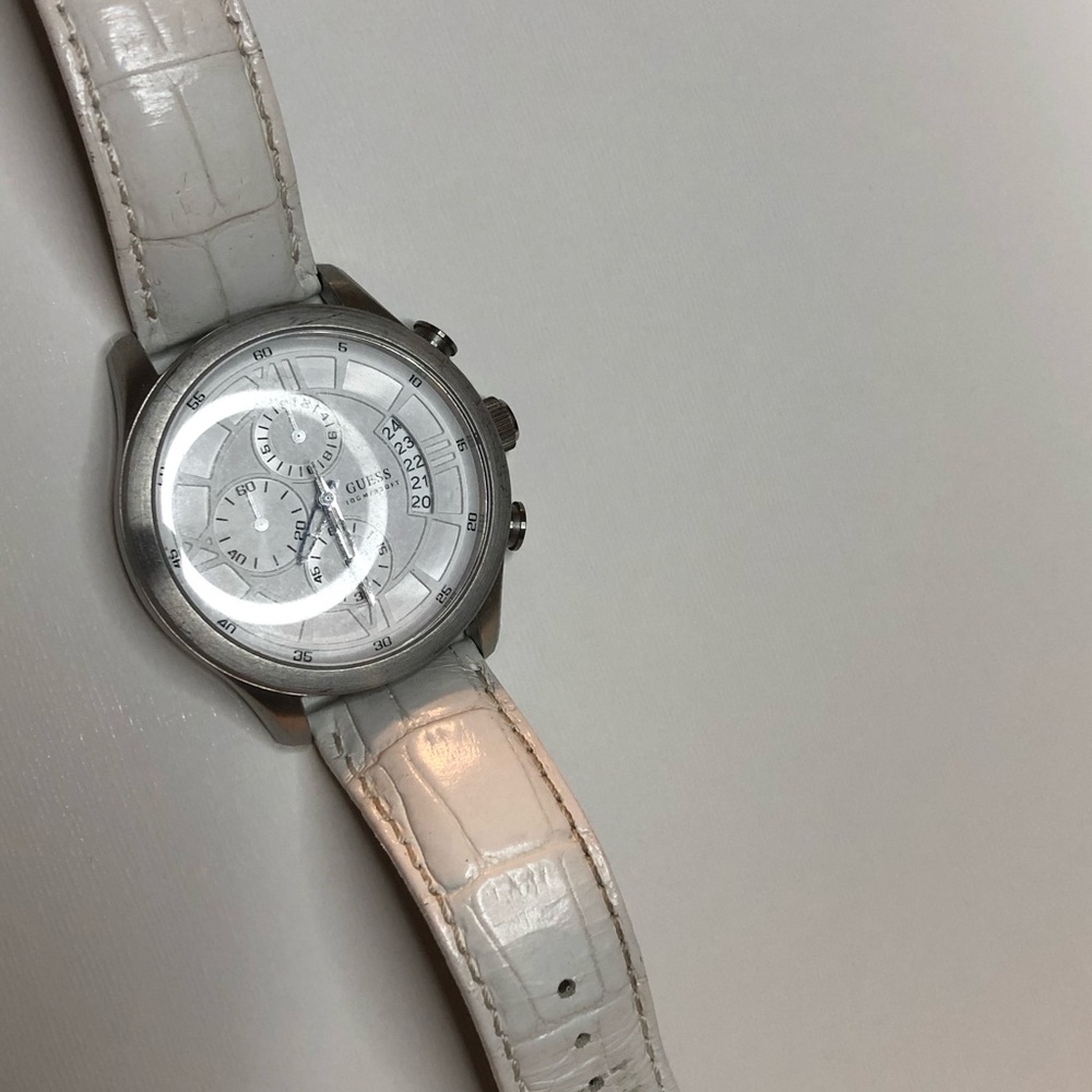 Guess Men’s watch!